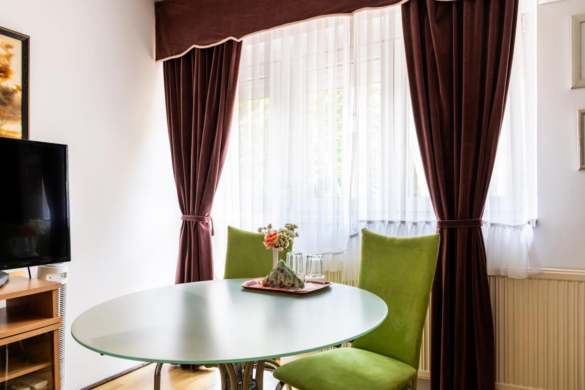 Magdalena Apartmanhaz ケストヘイ エクステリア 写真