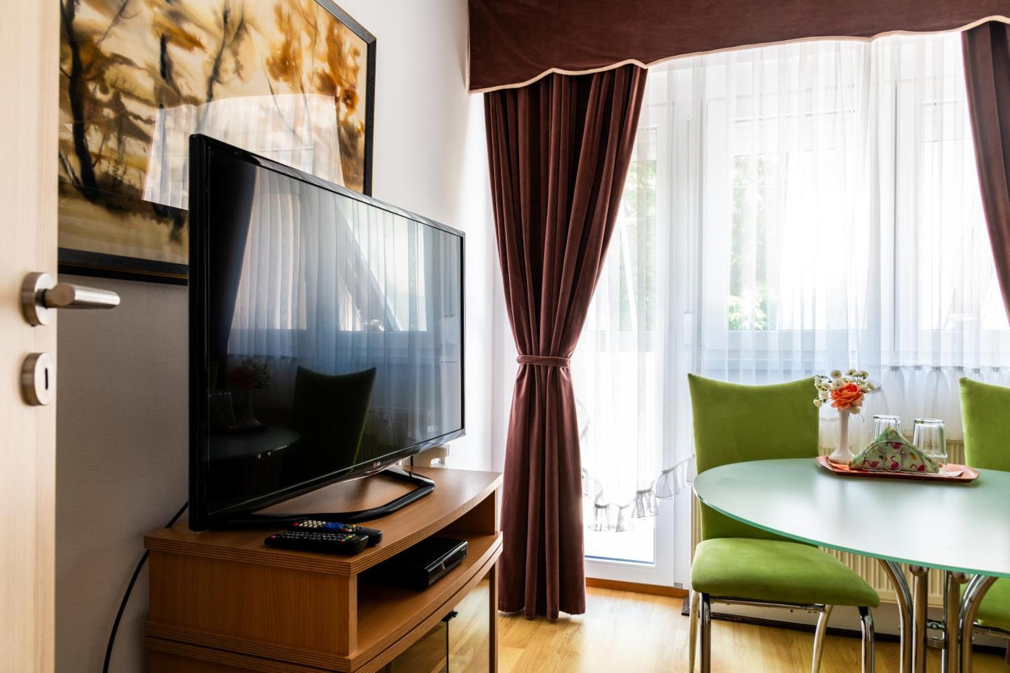 Magdalena Apartmanhaz ケストヘイ エクステリア 写真