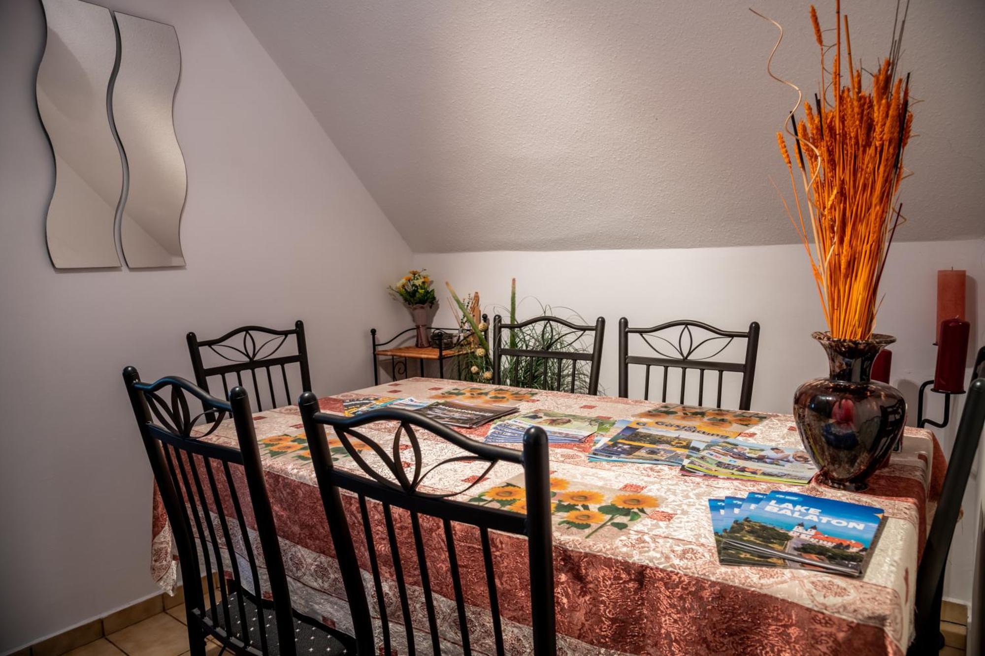 Magdalena Apartmanhaz ケストヘイ エクステリア 写真